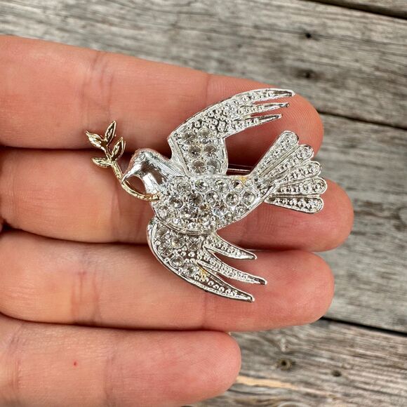 Vintage Jewelry Dove with Olive Branch Brooch Religious olive Branch Pin Brooch - Picture 1 of 3